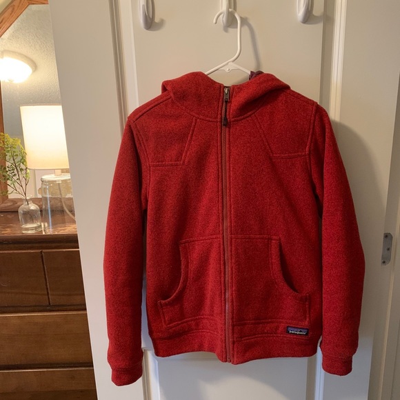 Patagonia Jackets \u0026 Coats | Patagonia Insulated Better Sweater Hoodie | Color: Red | Size: S | Caropaint's Closet